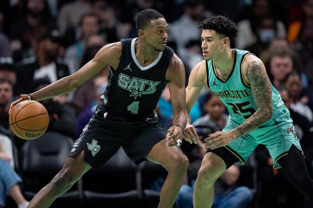 雷霆最终未 雷霆最终未