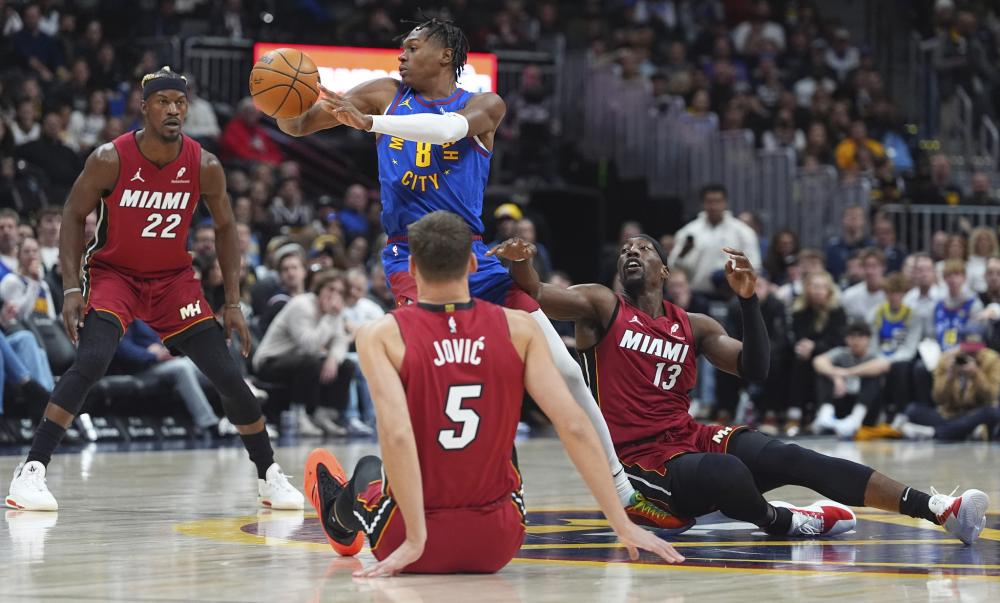 进攻球员的 进攻球员的